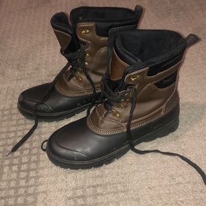 Men snow boots cushioned insole, leather upper